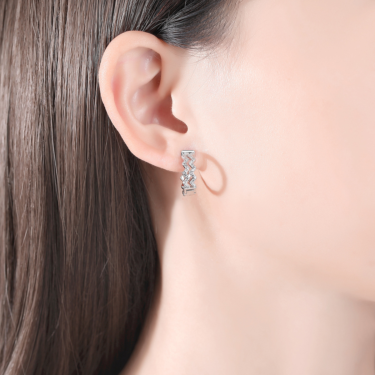 Designer Earrings for Women New Double Row Diamond Copper Set Zircon Creative Ripple Fashion Party Wedding Jewelry Free Shipping