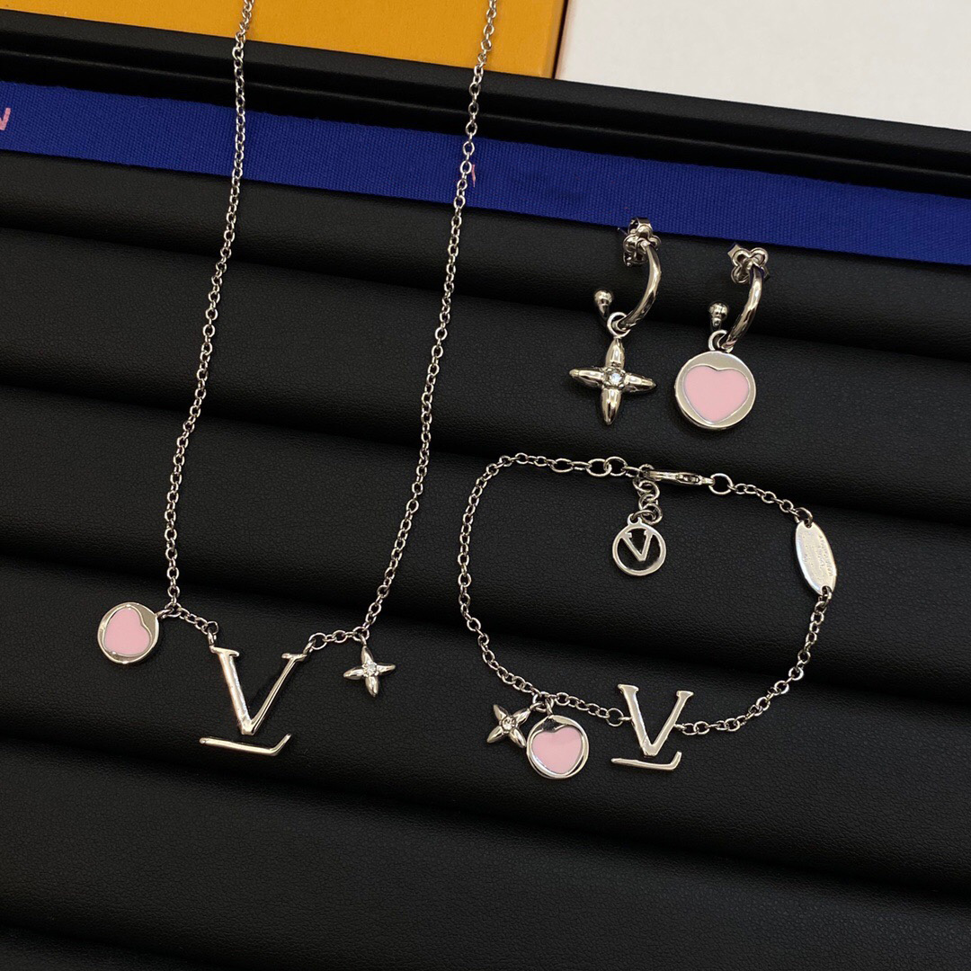 As Original Designer Necklaces Bracelets Earrings Pink Heart Flower V Letter Pendant Necklace Fashion Jewelry Luxury Sets For Women
