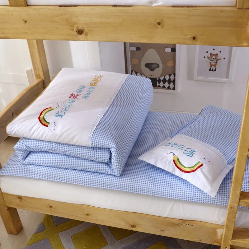 Solid Color Embroidery Threepiece Suit Baby Bedding Set Kindergarten Childrens Cartoon Pure Cotton Kid Present Without Inner 240429