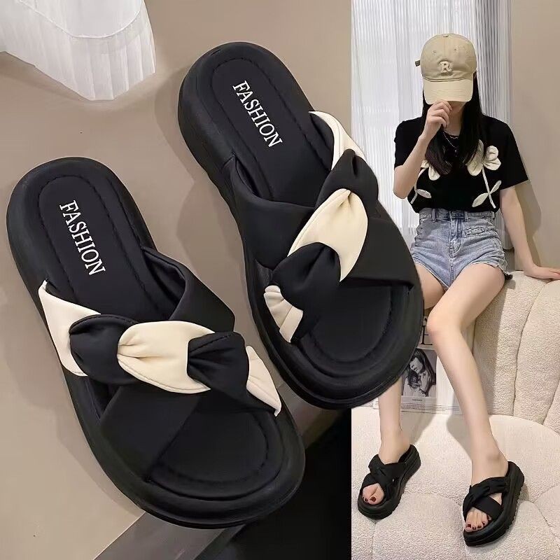 shoes New spring 2024 beach thick soled slippers casual and fashionable sandals for outdoor wear Lhshoe sals