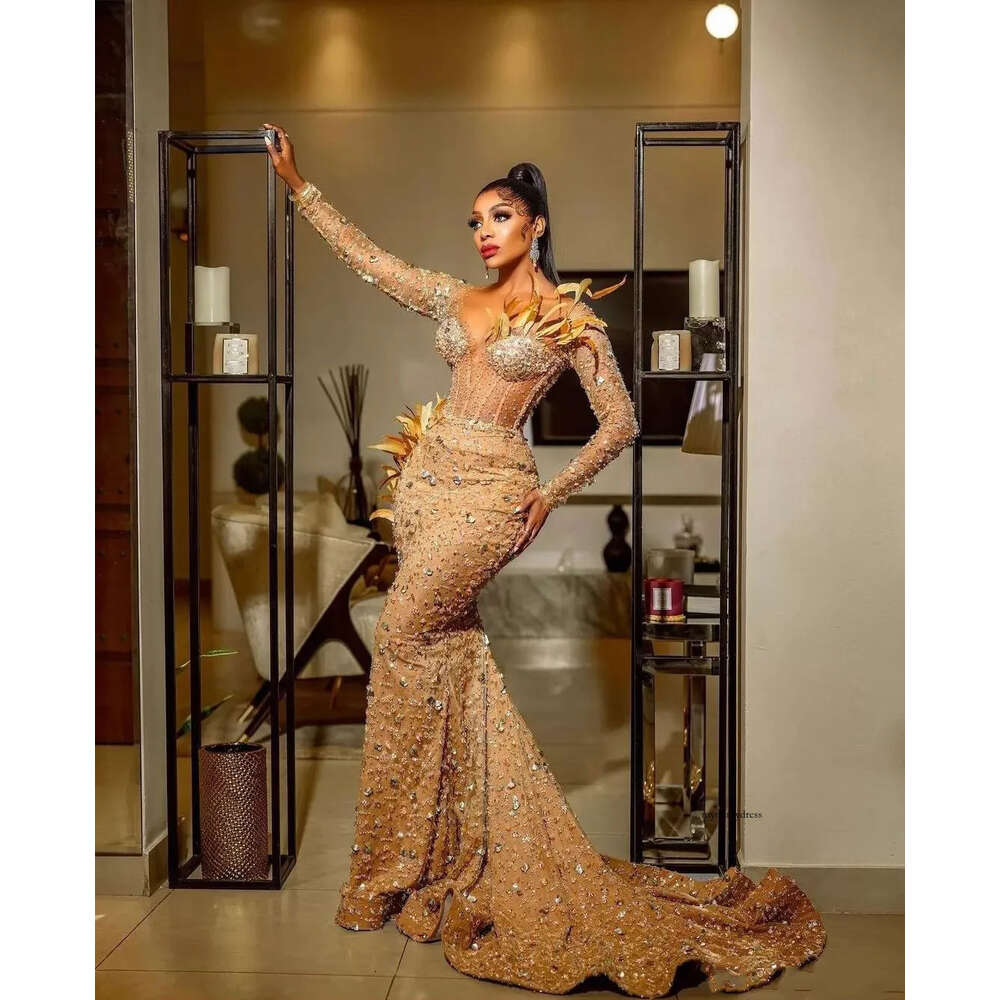 Gold Mermaid Prom Long Sleeves V Neck Feather Appliques Sequins Floor Length Diamonds Beaded Lace Hollow Evening Formal Dresses Plus Size Custom Made 