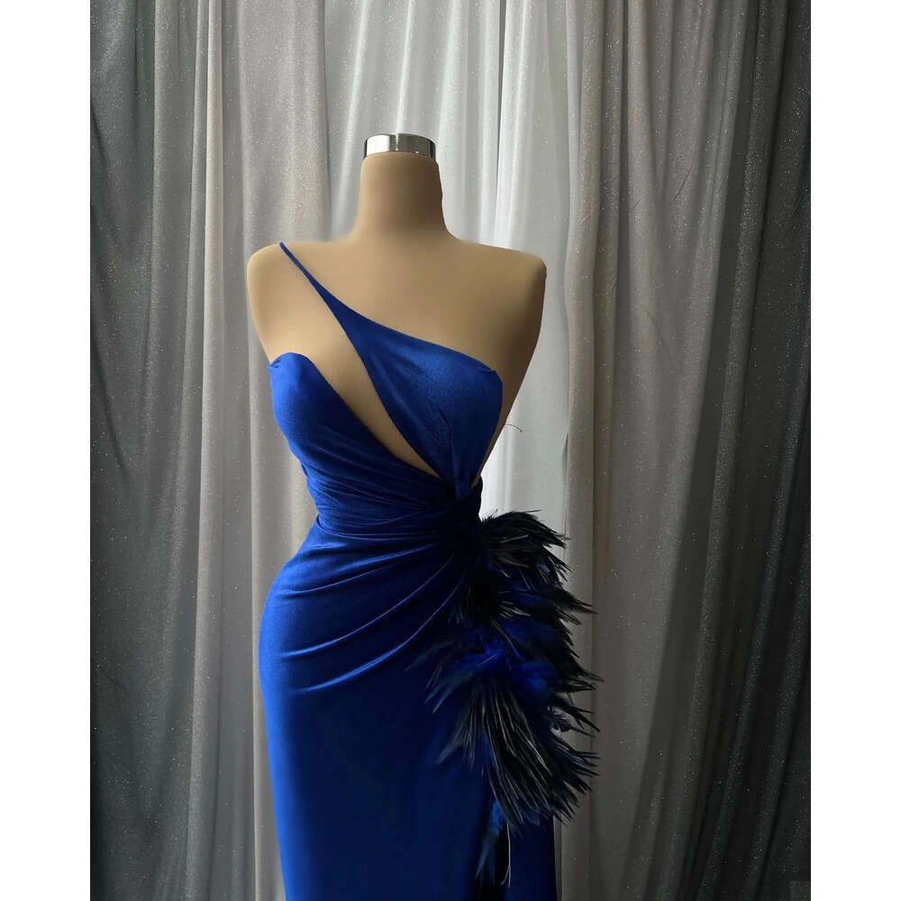 High Elegant Dresses Mermaid Pleats Prom Sleeveless Side Split Feathers Backless Or Length Custom Made Party Dress Plus Size Vestido De Noite