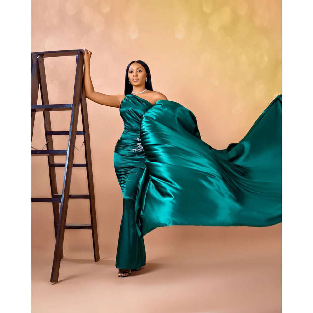 Shoulder Satin Elegant Mermaid Prom Dresses One Applicants Beads On Side Backless Zipper Or Length With Gown Custom Made Plus Size Party Dress Vestido