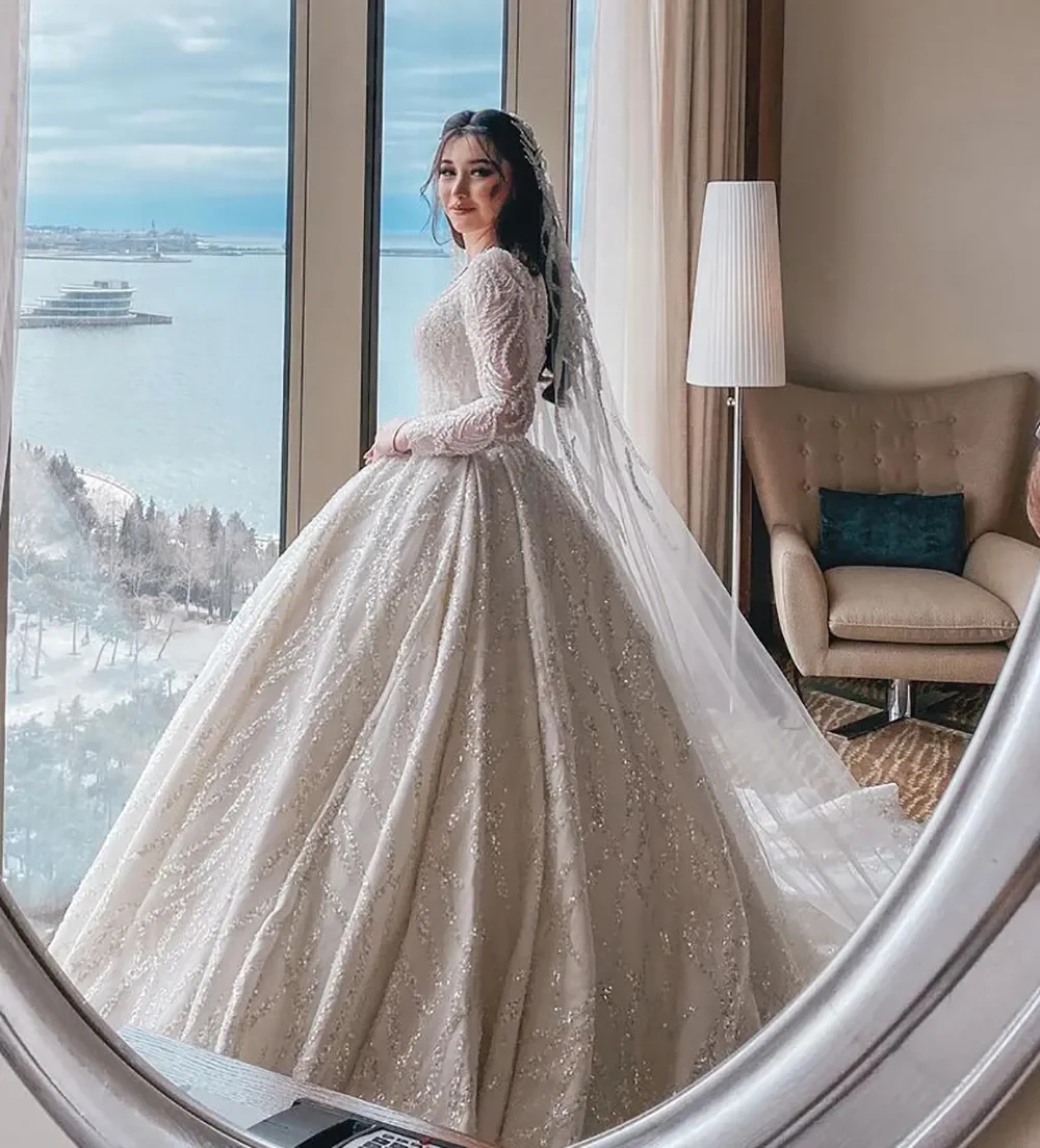 2024 Luxurious Women Wedding Dress Illusion Neck Long Sleeves Beading Sequine Bride Formal Gowns Robe Mariage Vestidos De Novia Arabic Dubai