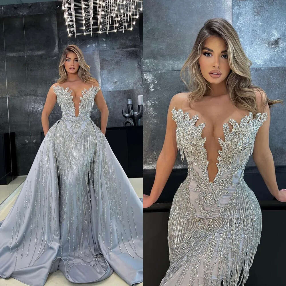 Prom Satin V-Neck Gorgeous Mermaid Shining Dresses Chain Applicants Designer Pleats Detachable Train Chapel Gown Custom Made Plus Size Party Dress Ves