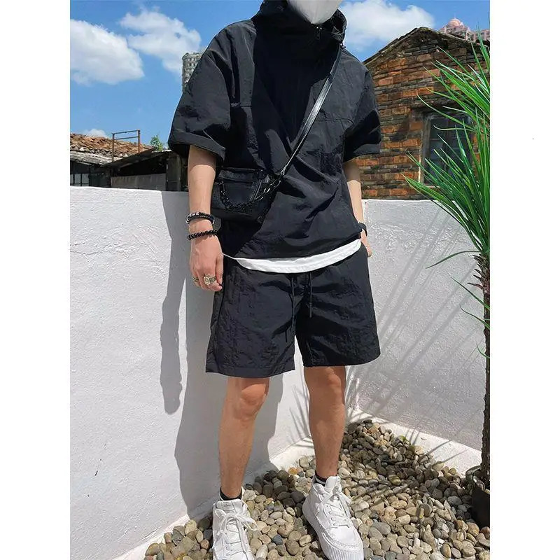Summer Cargo Style Set Mens Casual Hooded Solid Short Sleeve Tshirt Shorts Loose Fashion High Quality Handsome Sweatshirt Suit y240416
