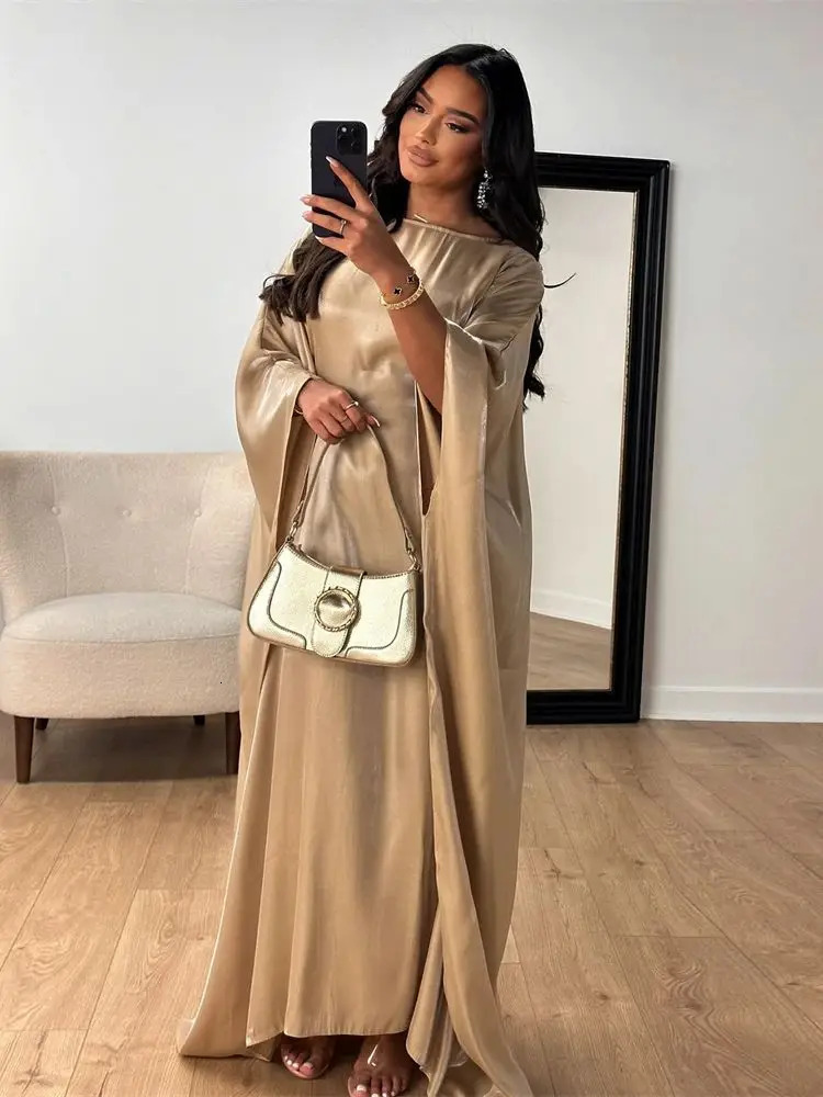 Batwing Butterfly Sleeve Satin Khimar Abaya Dubai Muslim Maxi Dress Kaftan Abayas For Women Ka Caftan Robe Femme Vestidos 240506