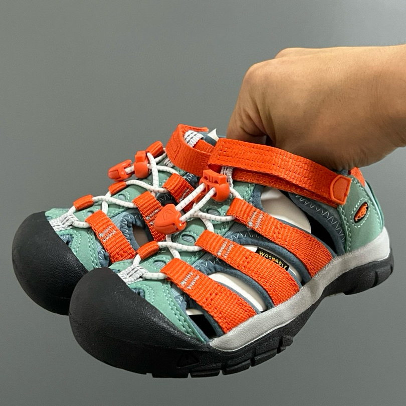 Sandals Keen Newport H2 Water Kids Shoes Sandals Children Outdoor Lightweight Hiking and Wading Shoes Anti slip and Collision Resistant Cree H250212