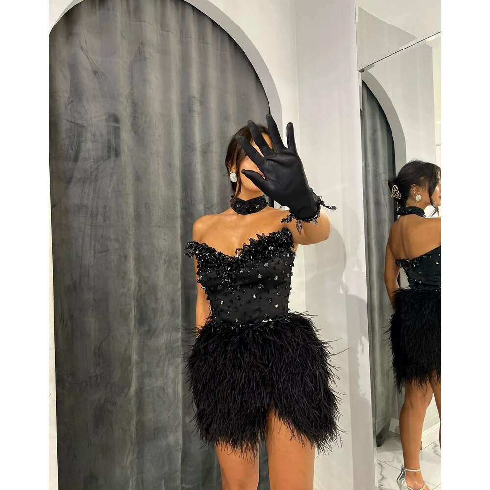 Prom Beads Gorgeous Sweetheart Dresses Sexy Sleeveless Sequins Applicant Feathers On Zipper Knee-Length Custom Made Party Dress Vestido De Noite Lz030