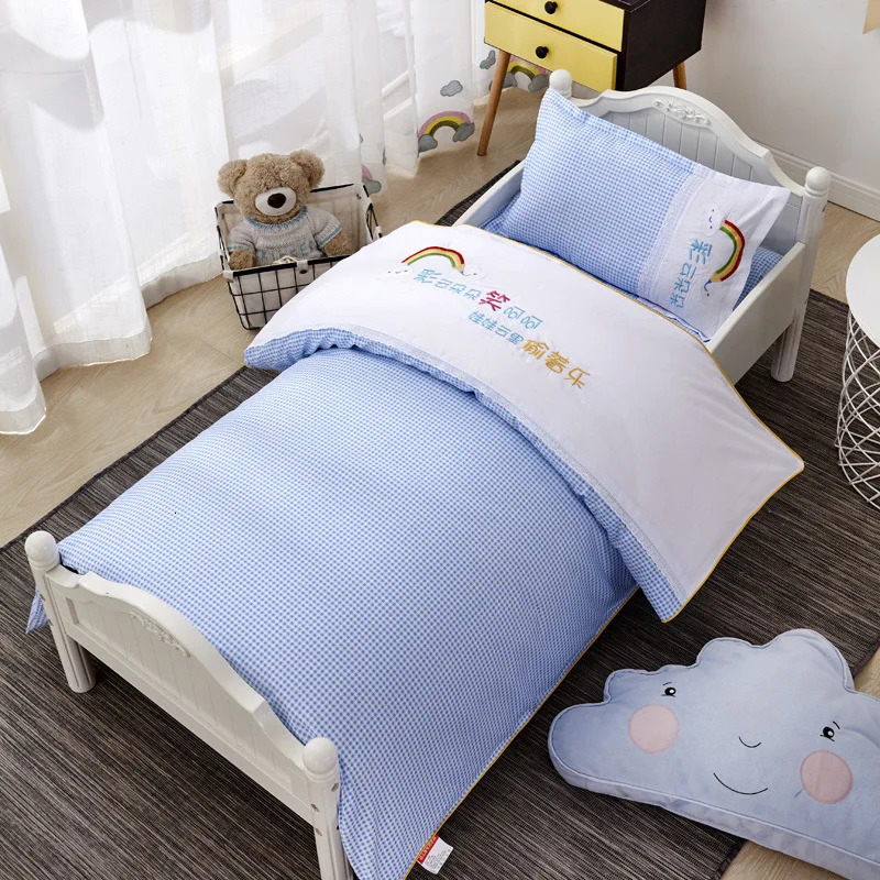 Solid Color Embroidery Threepiece Suit Baby Bedding Set Kindergarten Childrens Cartoon Pure Cotton Kid Present Without Inner 240429