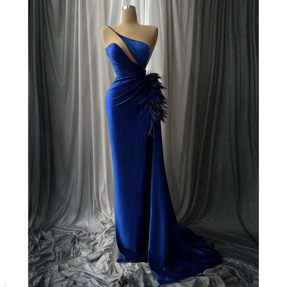 High Elegant Dresses Mermaid Pleats Prom Sleeveless Side Split Feathers Backless Or Length Custom Made Party Dress Plus Size Vestido De Noite