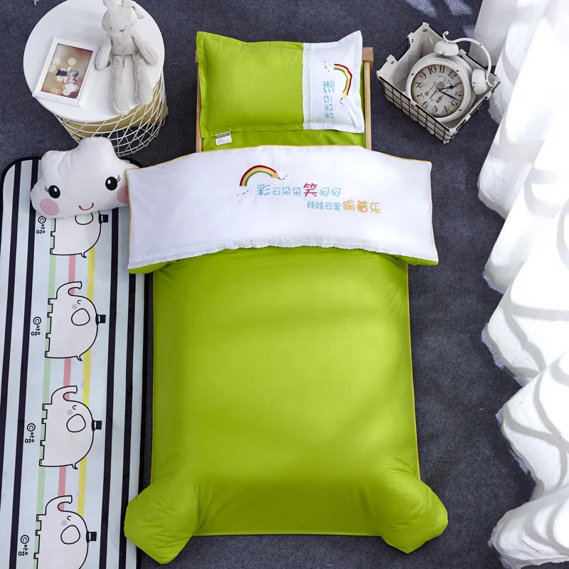 Solid Color Embroidery Threepiece Suit Baby Bedding Set Kindergarten Childrens Cartoon Pure Cotton Kid Present Without Inner 240429