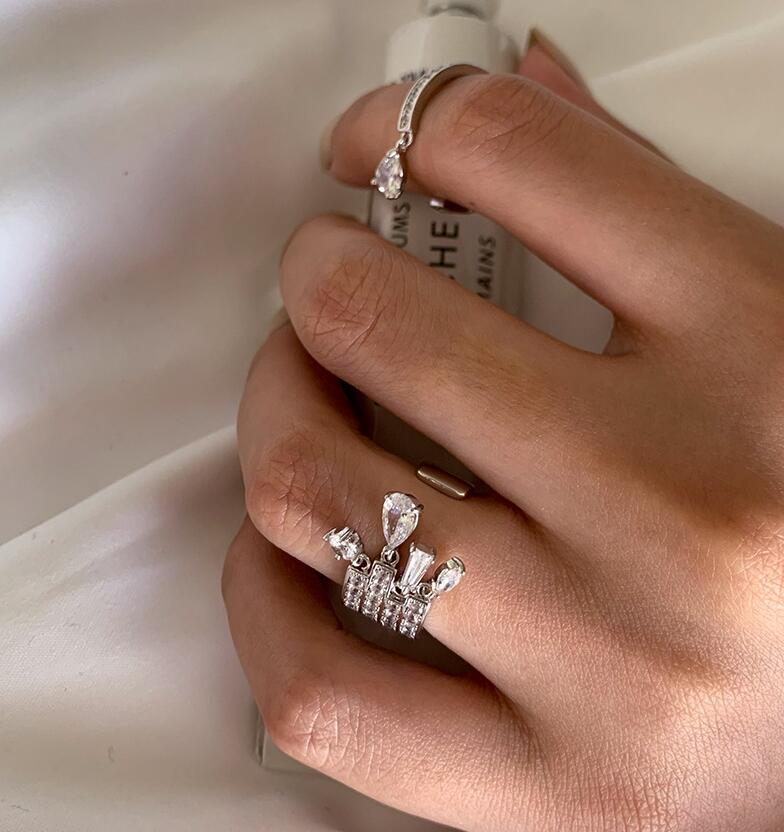 2024 Top Trend: Sier Water Drop Cubic Zirconia Adjustable Ring