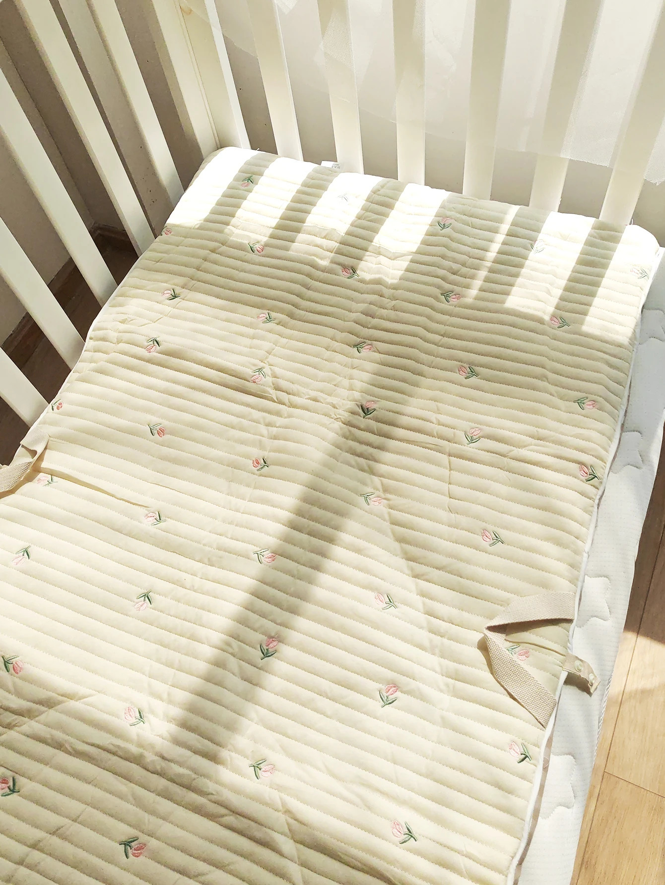 born baby embroidered cotton breathable napping pad folding portable mattress 240506