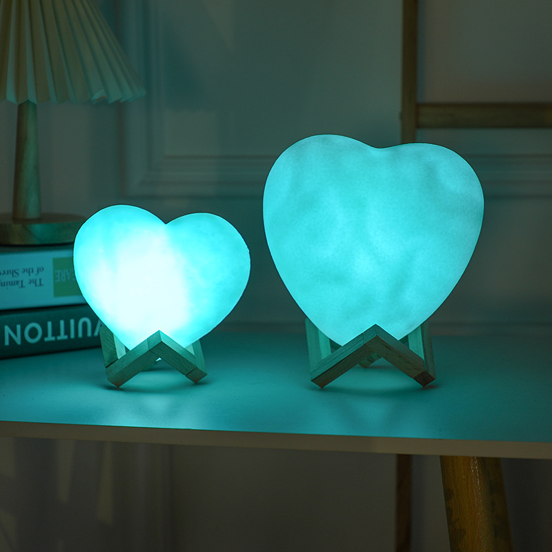 Adorable Little Love Design Soft Night Light Gentle Eye Protection Illumination