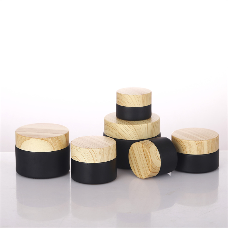 1oz 2 oz 4 oz Cosmetic Black Frosted Glass Eye Cream Container Skincare Face Cream Jar with Bamboo Lid