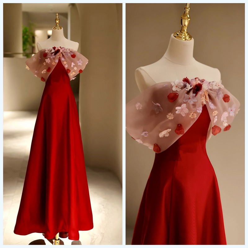 Red Evening Dresses 2024 Real Pictures Long Prom Gowns Strapless Lace-up Back Floor Length Tulle with Applique Beads Party Dresses