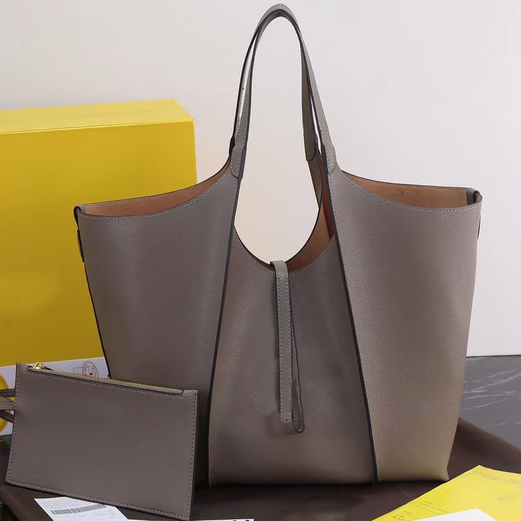 Top Quality 10A Shopping Bag Fashion Designer Large Capacity Genuine Leather Tote Bag Gold Hardware Top Handle Shoulder Crossbody Messenger Handbag Purse