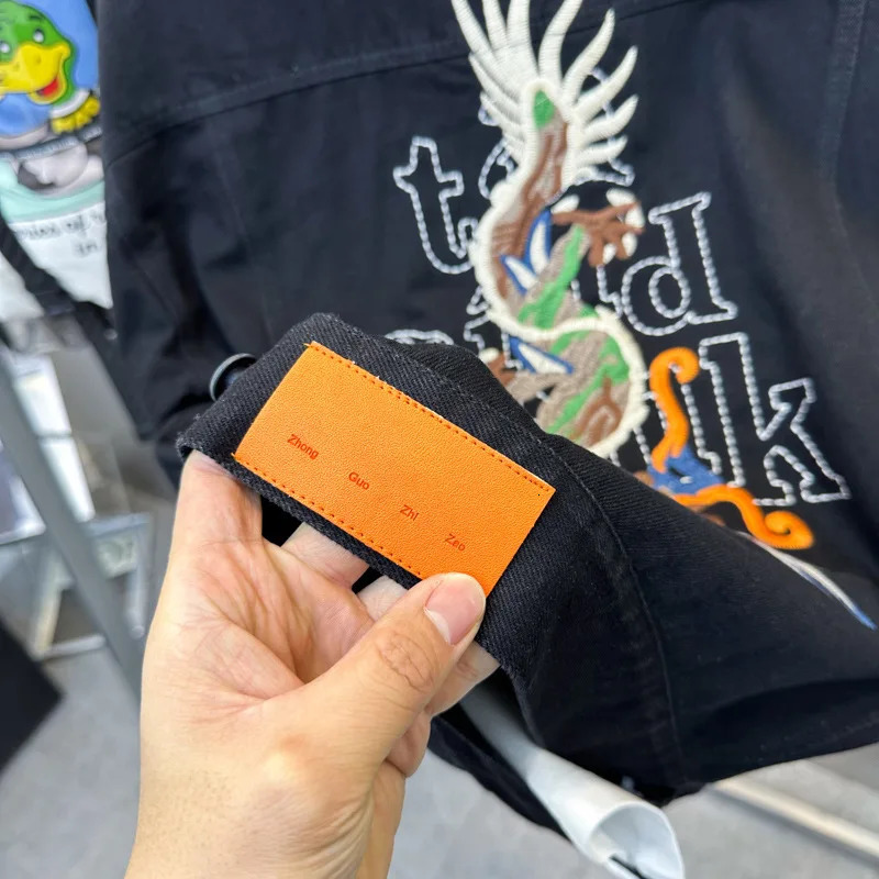 Spring Chinese Dragon Embroidered Denim Jacket Fashion Men Loose 240428