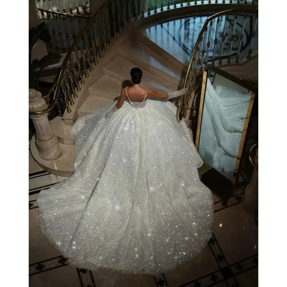 Ball Stunningbride Gown Wedding Spaghetti Straps Bridal Gowns Pearl Crystal Shiny Sweep Train Bride Dresses s