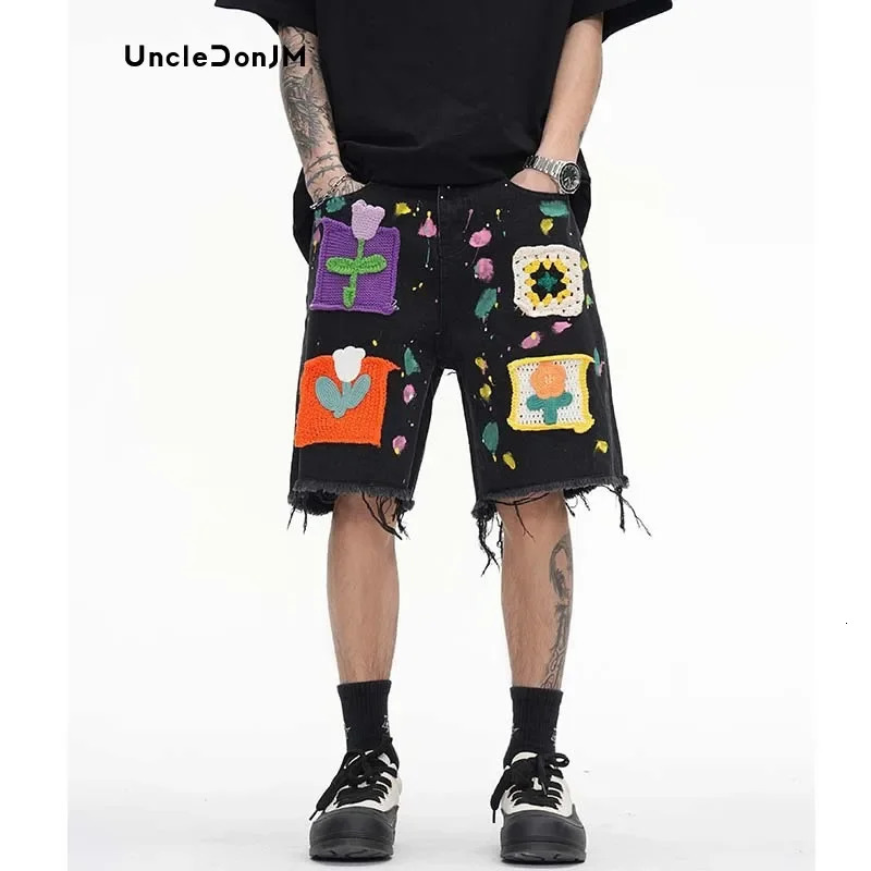 Graffiti Denim Shorts Pathches Flower Jorts Men Vibe Style Baggy Jorts Streetwear Y2k Jeans for Men 240428