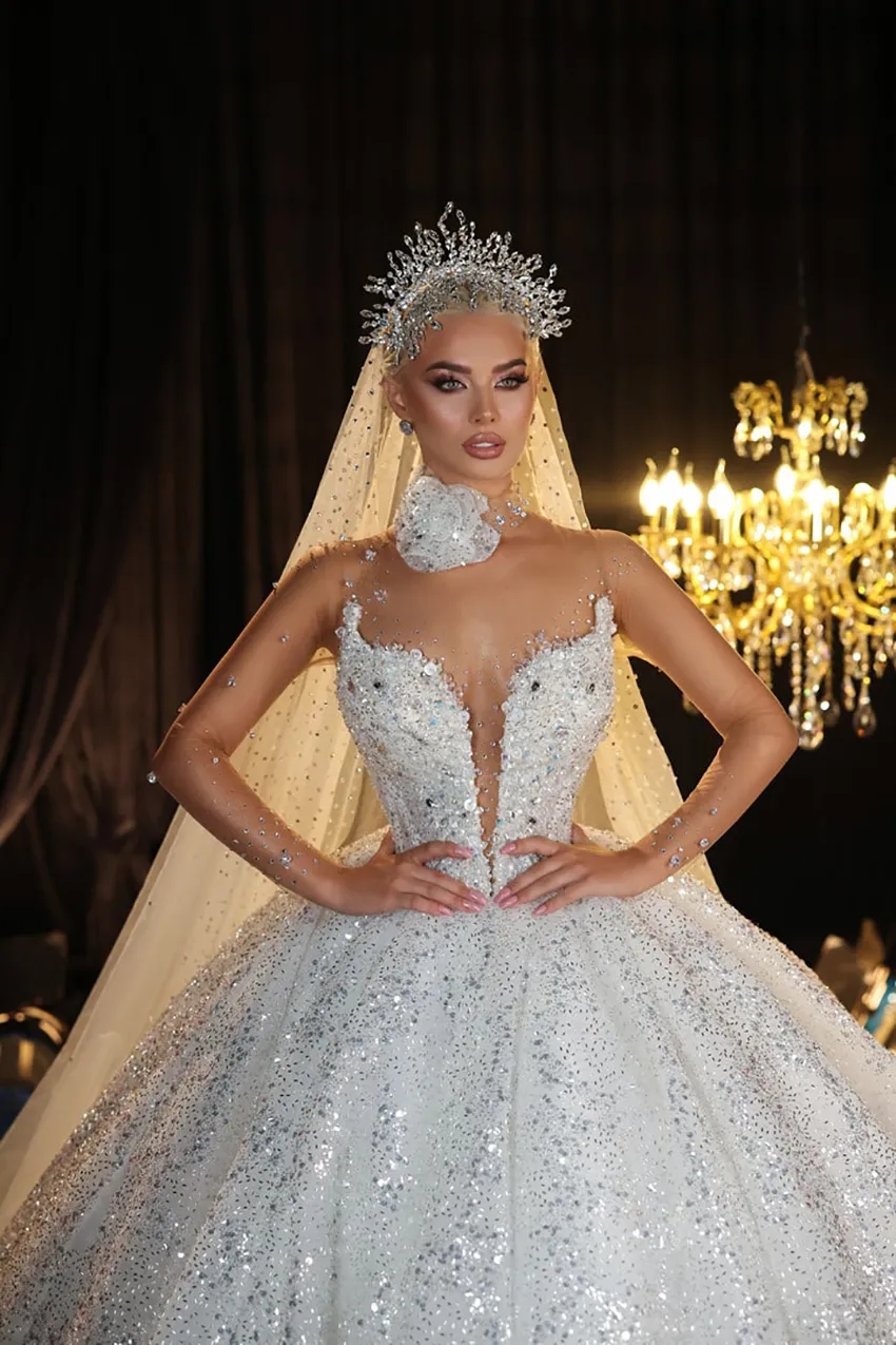 Luxury Ball Gown Wedding Dresses Sequined Sheer O Neck Long Sleeve Bridal Gowns Vestido De Novia Beading Custom Made Bride Dress