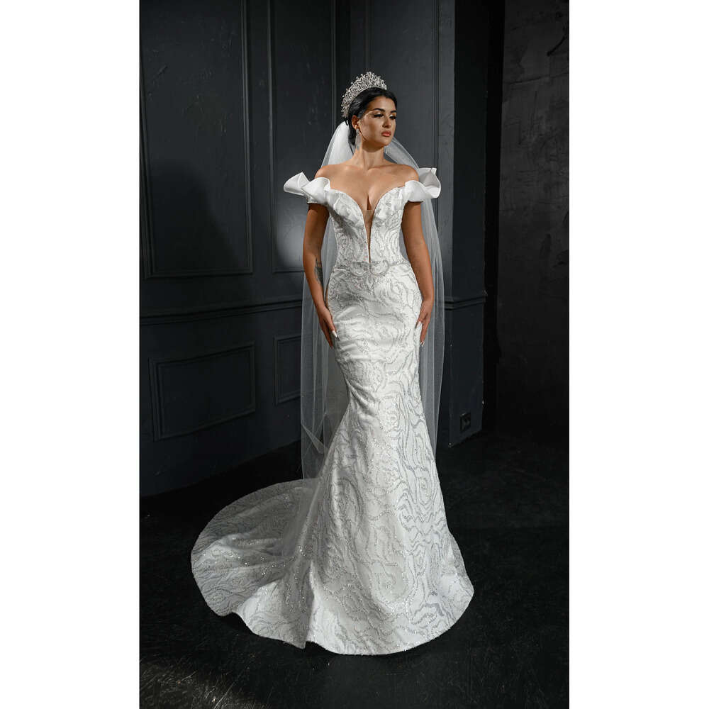Sweetheart Wedding Elegant Necke Dresses Mermaid Ruffle Sleeveless Whole Body Sequins Backless Court Gown Lace Up Custom Made Plus Size Vestidos De No