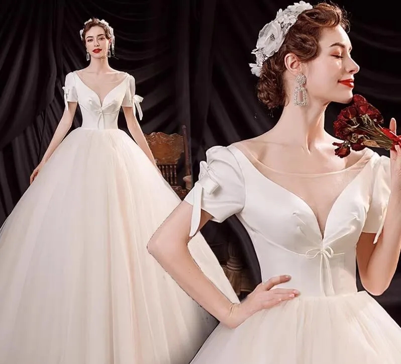 Jewel Short Sleeve Ball Gown Wedding Dresses Beach Floor-length Bride Gown