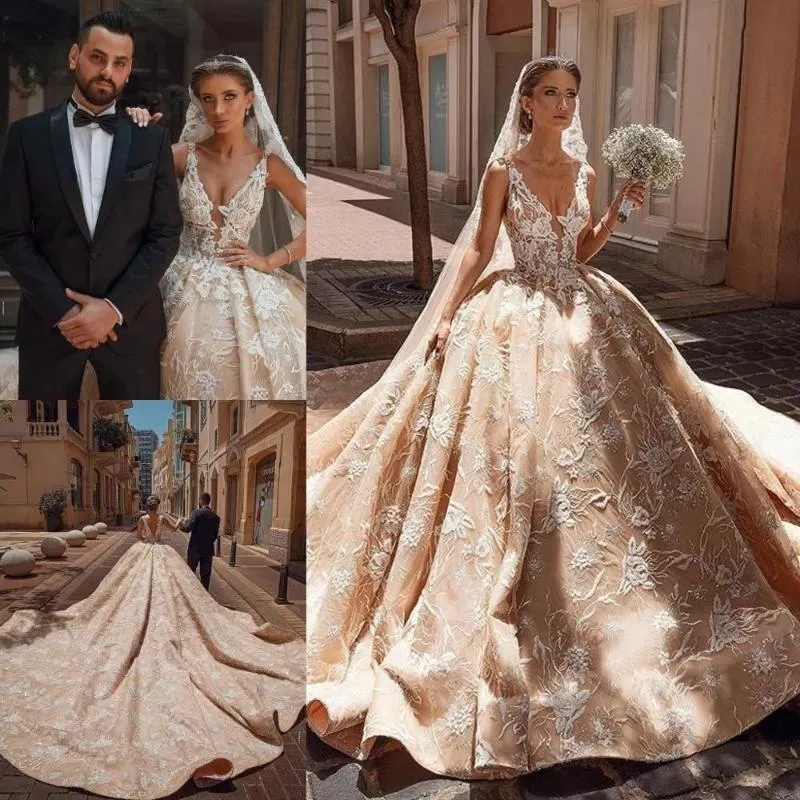 Champagne Wedding Dress 2024 Modest Ball Gown Dresses V Neck 3D Lace Appliques Ruched Bridal Gowns Plus Size Cathedral Train Royal Luxury