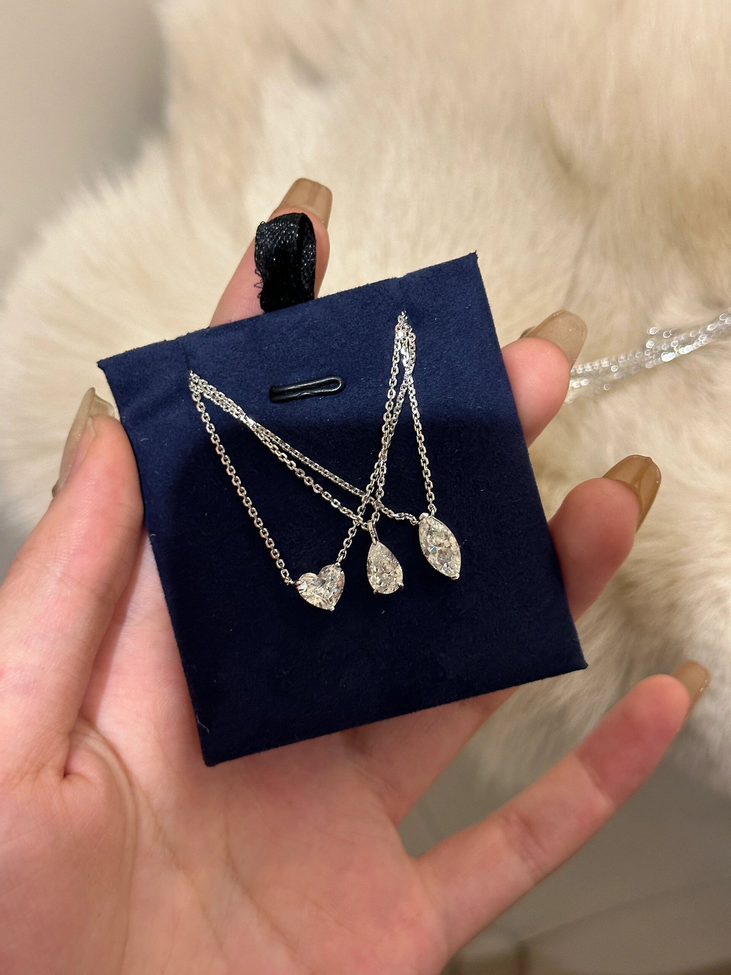 2024 Classical Top Sell Jewelry Heart Pendant Solitaire 100% 925 Sterling Silver White Moissanite Diamond Gemstones Party Women Clavicle Necklace Gift