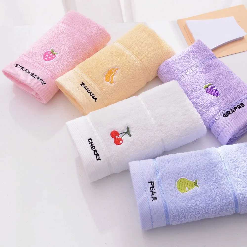 Towels Robes Soft Cotton Baby Bath Towel Cartoon Fruit Face Towel Newborn Infant Kids Soft Absorbent Washcloth Children Shower Towels 50x25cm