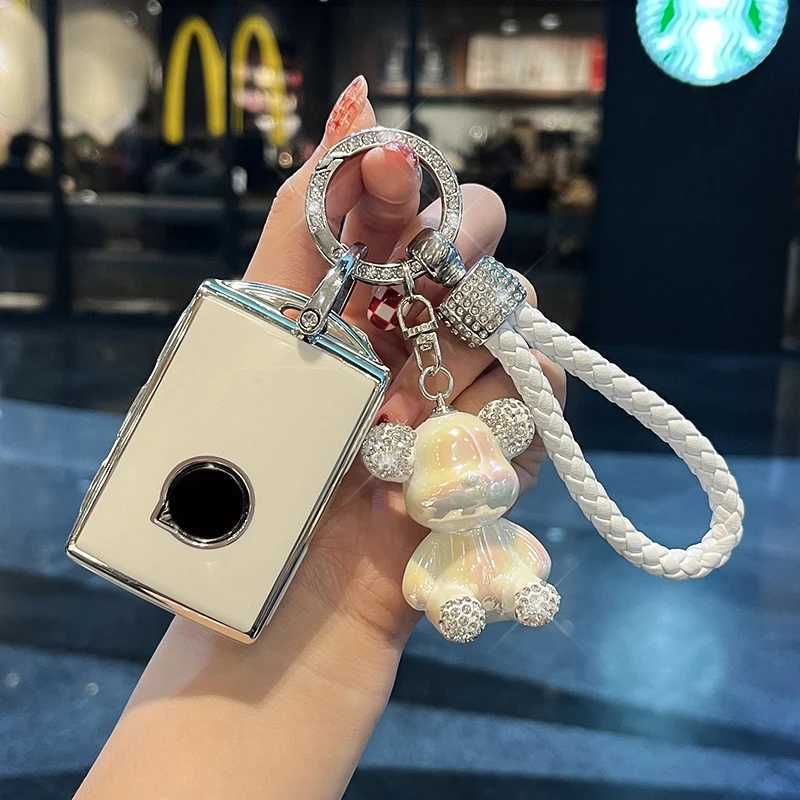 Car Key NEW TPU Car Remote Key Case Cover Shell For Volvo XC90 S90 S60 XC40 XC60 V60 V90 T5 T6 T8 2010-2022 Holder Protector Keychain T240509