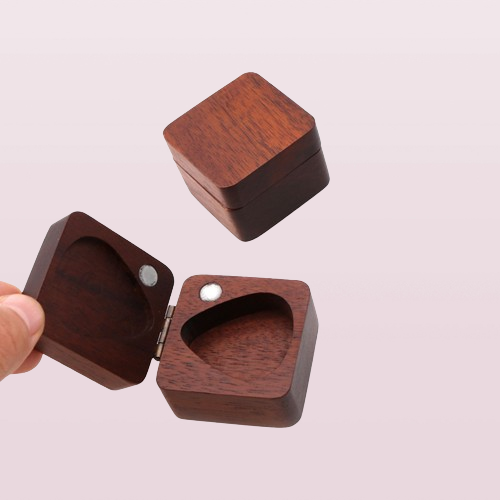 Square Guitar Pick Box Storage Wooden Guitar Picks Case Holder Organizer for Guitarist Musician Gift