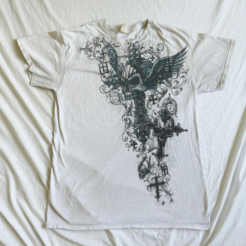 2000s Retro Grunge T-shirts Women Y2K Cyber Goth Emo Skull Tees E-girl Graphic Print Short Sleeve Tops Vintage Streetwear 240509