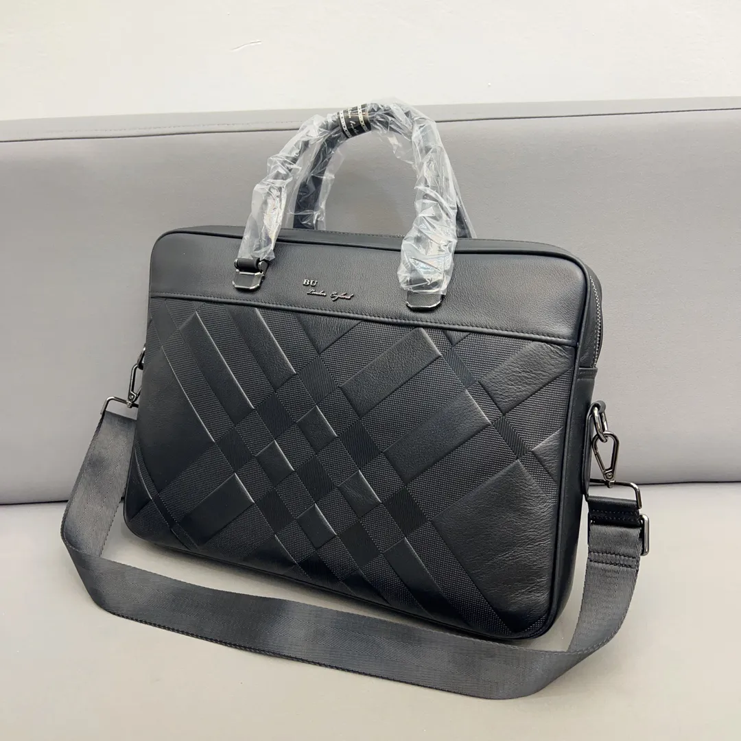 Designer laptop bag Stripe Solid Color Design Large Capacity Leather Briefcase Business men Christmas Logistics Delivery Dust Bag