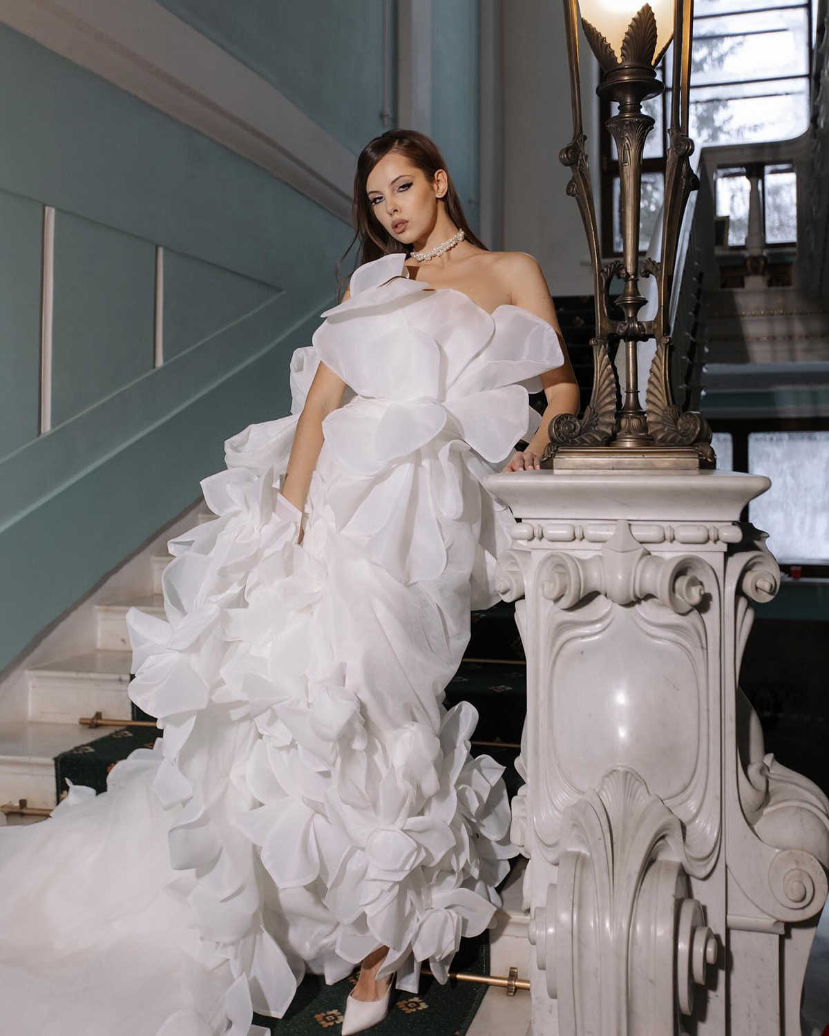 Designer Mermaid Wedding Dresses Satin Tulle Decoration Pleat Tiered Strapless Soft Court Gown Backless Custom Made Plus Size Bridal Gown Vestidos De 