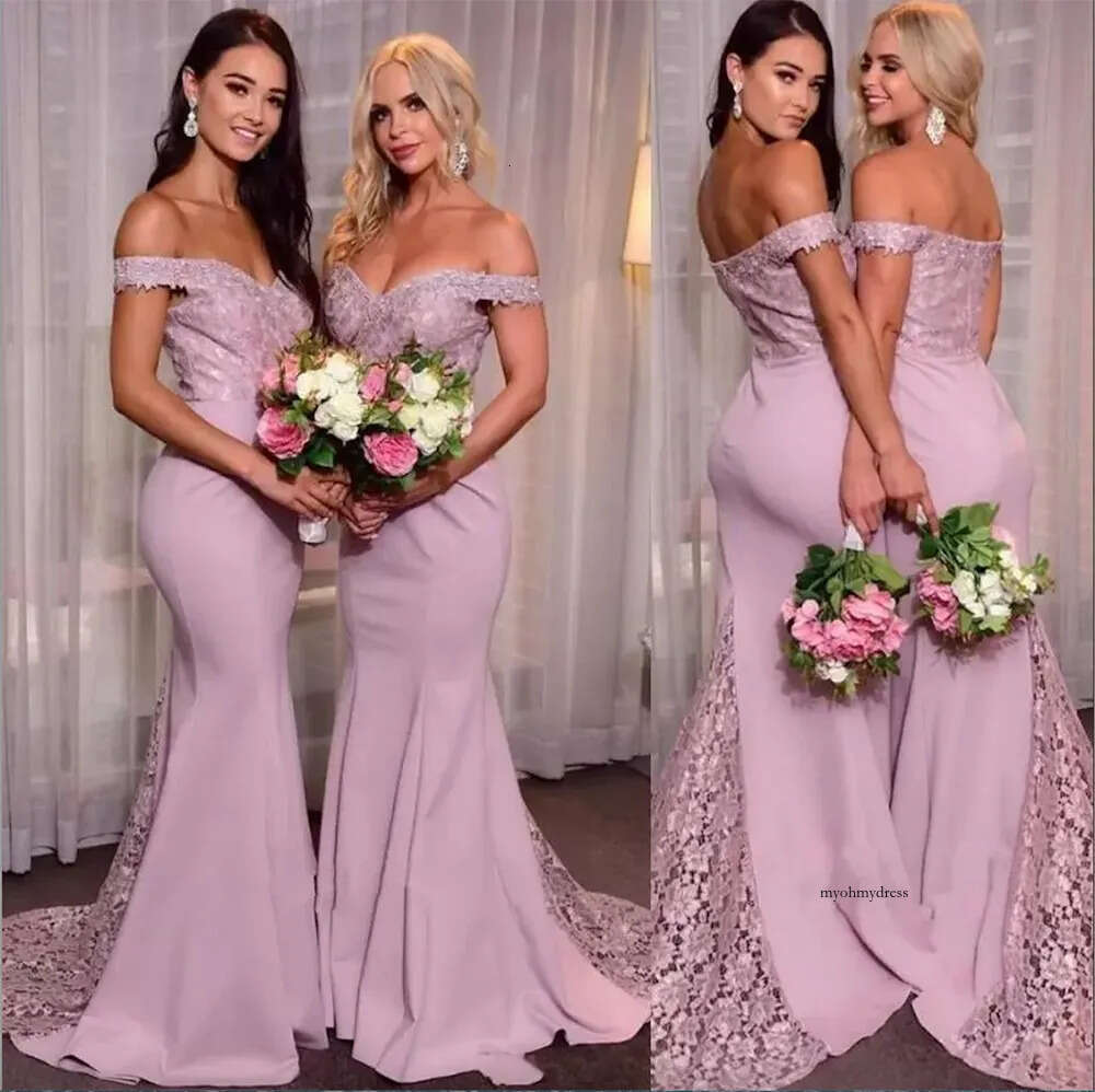 2024 Light Lilac Mermaid Bridesmaid Dresses Off the Shoulder Lace Applique Sweep Train Beach Plus Size Wedding Guest Gowns Custom Made Formal Evening 