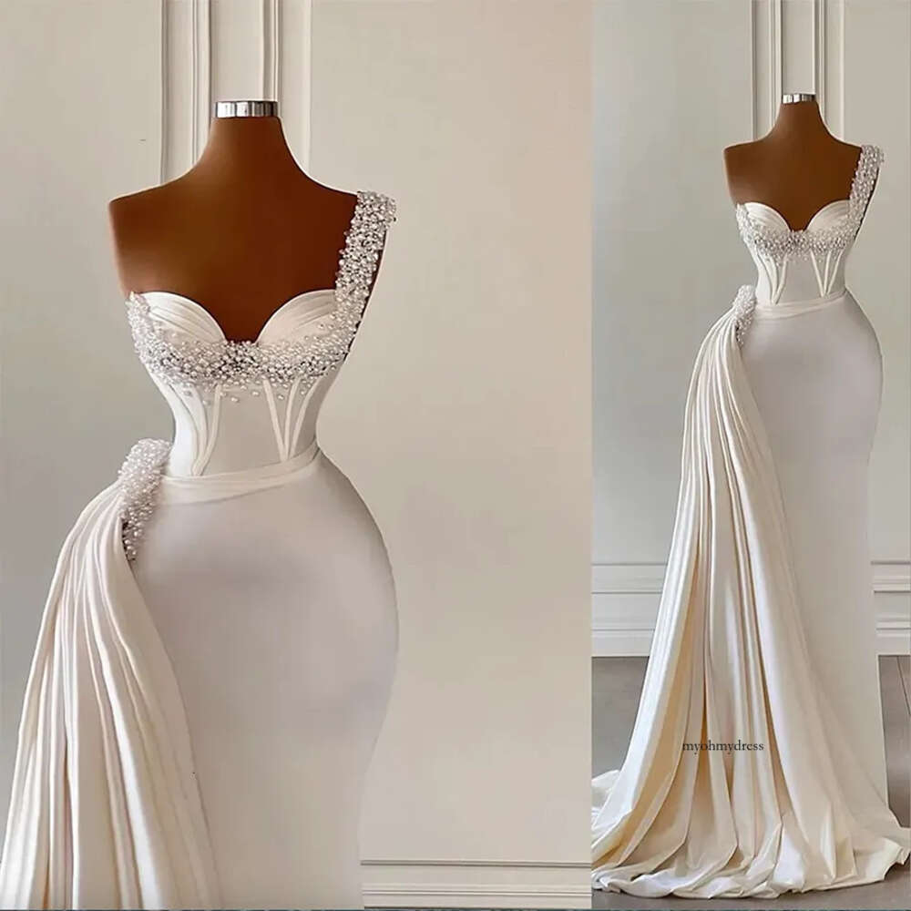 2024 Gorgeous Mermaid Wedding Dresses Bridal Gown Pearls Beaded One Shoulder Satin Sweep Train Custom Made Beach Country Plus Size vestido de novia 05