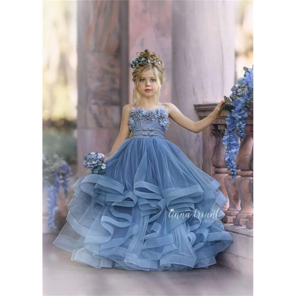 Cute Flower Girl Dresses For Wedding Sky Blue Spaghetti Lace Floral Appliques Tiered Skirts Girls Pageant Dress A Line Kids Birthday Gowns 0509