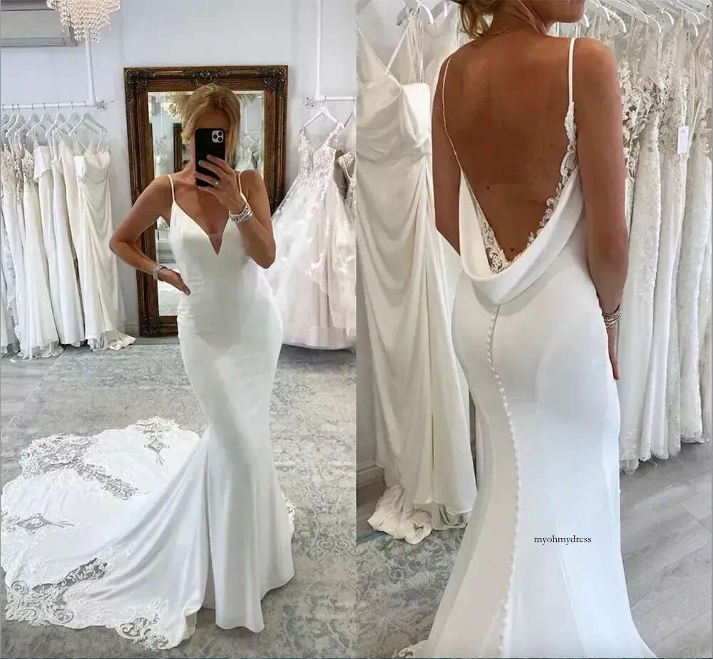 Sexy Backless Mermaid Wedding Spaghetti Straps Lace Appliques Button Covered Open Back Long Bridal Gowns Dresses Custom Made 2024 0509