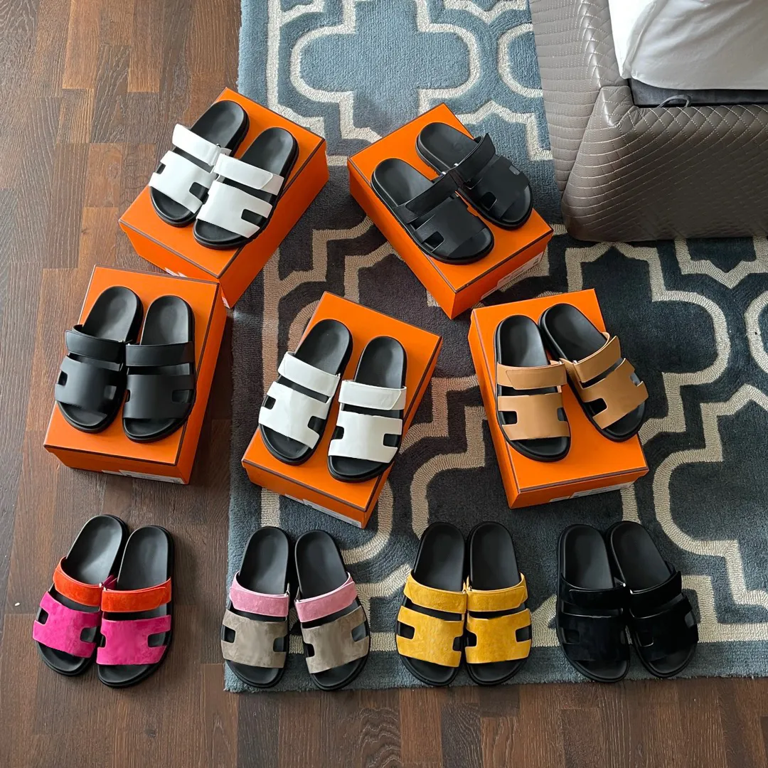 Top quality Cool Designer sandals Platform slippers Sole Fur flip-flops Summer casual Beach slippers Leather black white men and women sandals with shoebox