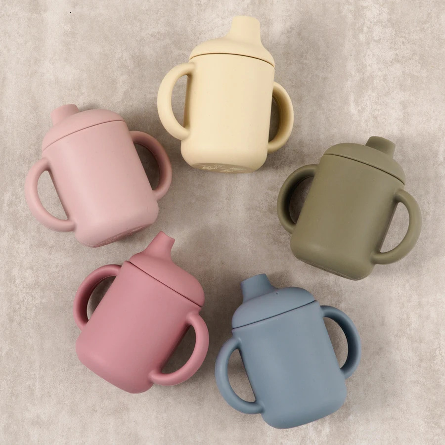 Poplittleone Free Personalized Baby Feeding Cup born Learn Drinking Bottle Mug Kids Training Bottle Cup Baby Accessories 240510