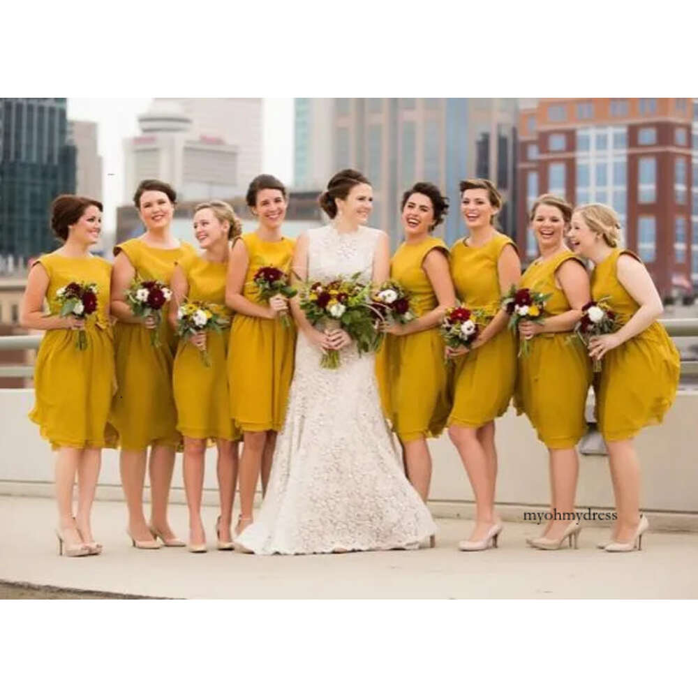 New Mustard Bridesmaid With Crew Ruched Sash A Line Knee Length Chiffon Hot Charming Prom Dresses Party Gowns Z63 0510