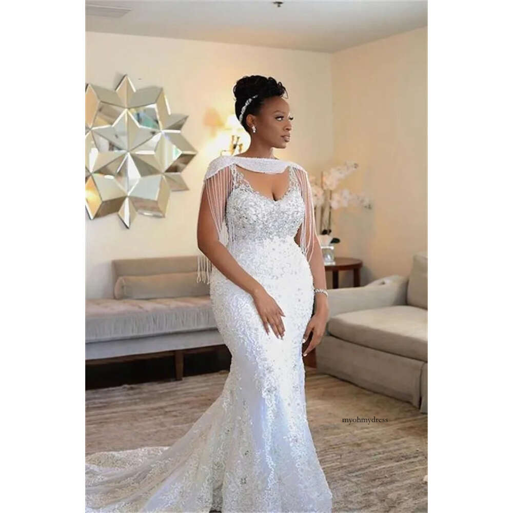 African Luxurious With Wrap Beading Crystal Woman Ballgown Small Tail Bridal Wedding Dress Customized Dresses B130 0510