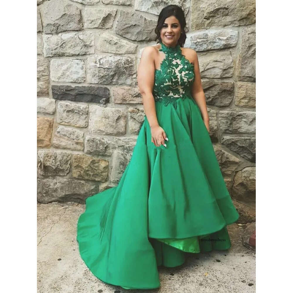New 2019 Green Prom Dresses Halter Appliques High Low Sexy Satin Arabic Evening Party Pageant Gowns Vestidos De Fiesta Customized M92 0510