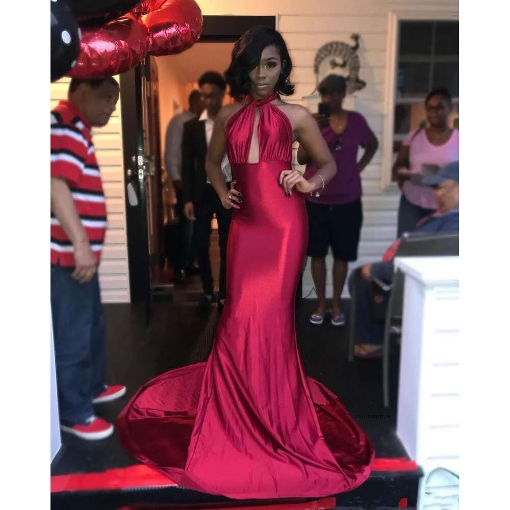 Generous Sweep Train Mermaid Sleeveless Ball Gown Evening Party Gowns Backless Halter Formal Prom Dresses Elastic Satin B80 0510