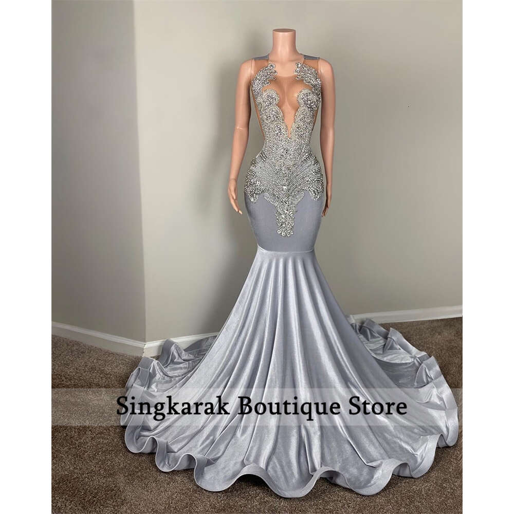 Gorgeous Sier Diamonds Evening Dress For Black Girls Veet Sparkly Crystal Rhinestones Birthday Prom Gown 2024 Vestido