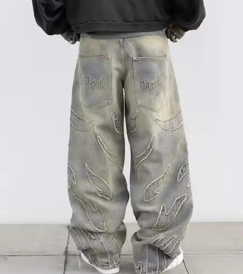 2024 Harajuku ripped edge embroidered jeans American loose street men and women hip hop y2k jean 2000 retro straight jeans 240509