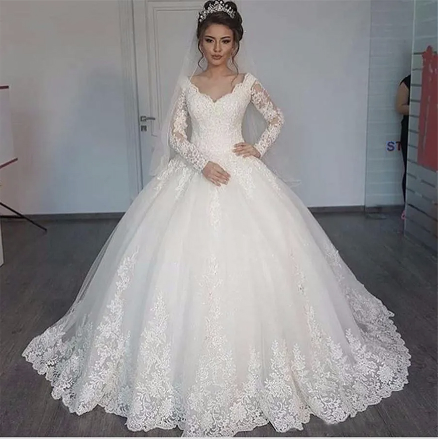 Gorgeous V-neck Ball Gown Long Sleeve Wedding Dresses 2024 Lace Applique White Wedding Gowns robe de mariage