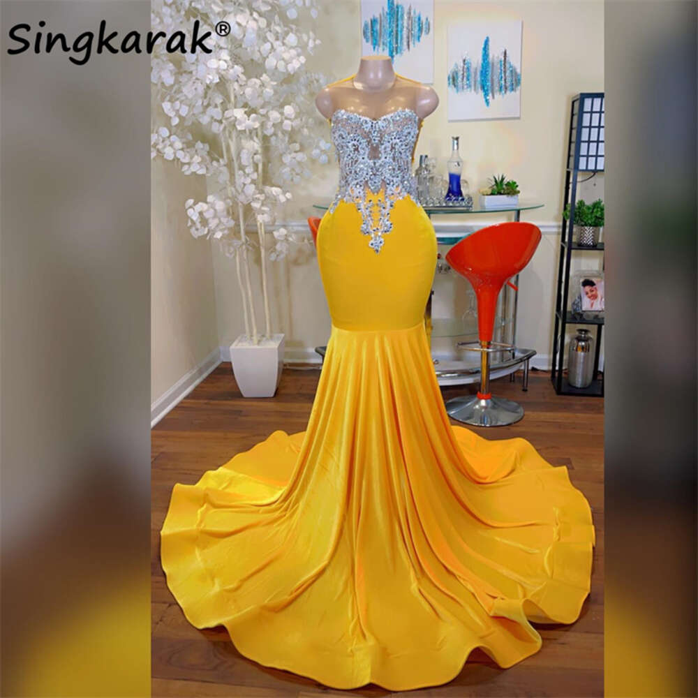 Sexy Dias Yellow Long Prom Dress For Black Girls Veet Beaded Crystal Birthday Party Dresses Mermaid Evening Gown Robe De